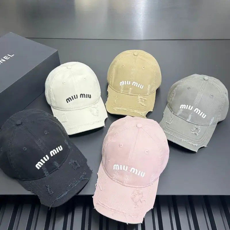 Miumiu cap dx06
